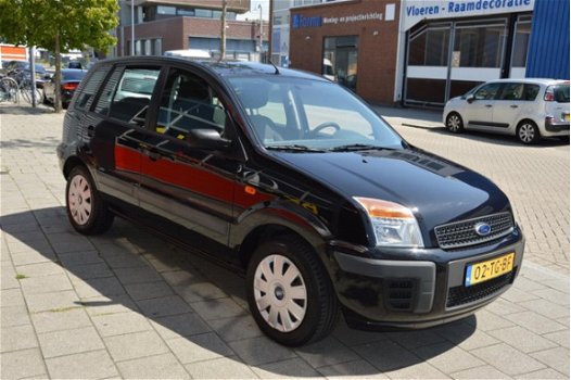 Ford Fusion - 1.4-16V Champion 5Drs I Airco I Dealer onderhouden I Nwe APK geleverd - 1