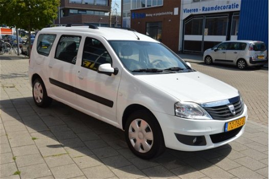 Dacia Logan MCV - 1.6 MPI Lauréate 6 Drs I Airco I Trekhaak I Dealer onderhouden I Nwe APK - 1