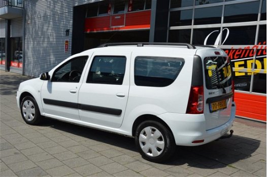 Dacia Logan MCV - 1.6 MPI Lauréate 6 Drs I Airco I Trekhaak I Dealer onderhouden I Nwe APK - 1