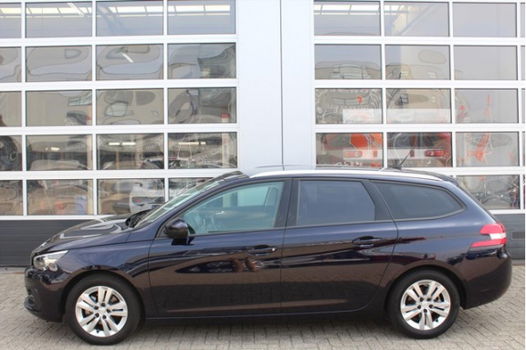 Peugeot 308 - 1.2 PureTech 110PK BLUE LEASE EXECUTIVE|NAVI|CRUISE|PANO DAK - 1