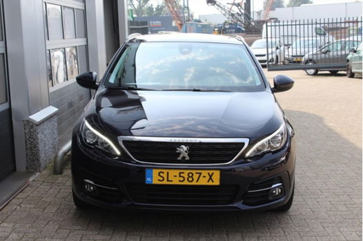 Peugeot 308 - 1.2 PureTech 110PK BLUE LEASE EXECUTIVE|NAVI|CRUISE|PANO DAK - 1