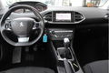 Peugeot 308 - 1.2 PureTech 110PK BLUE LEASE EXECUTIVE|NAVI|CRUISE|PANO DAK - 1 - Thumbnail