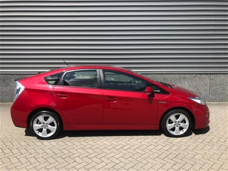 Toyota Prius - 1.8 Business NAP, Navi, Camera, Dealer Onderhouden, - 1