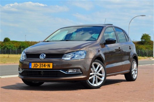 Volkswagen Polo - 1.2 TSI Highline 140PK|Panorama|Front Assist - 1