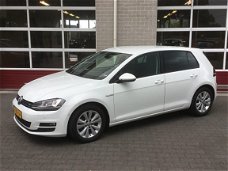 Volkswagen Golf - 1.6 TDI Highline BlueMotion | NIEUW STAAT | XENON | NAVI | CLIMA |