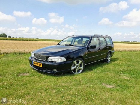 Volvo V70 - 2.3 R hangeschakeld in supermooie staat - 1