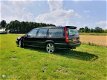 Volvo V70 - 2.3 R hangeschakeld in supermooie staat - 1 - Thumbnail