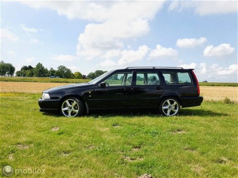 Volvo V70 - 2.3 R hangeschakeld in supermooie staat - 1