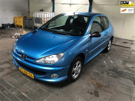 Peugeot 206 - 1.4 XT Met APK - 1