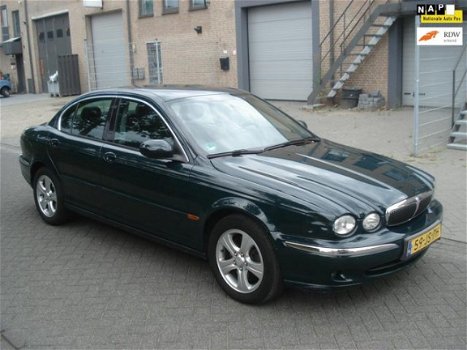 Jaguar X-type - 2.5 V6 - 1