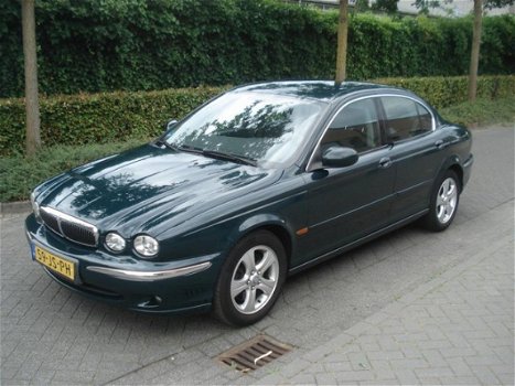 Jaguar X-type - 2.5 V6 - 1