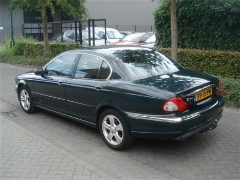 Jaguar X-type - 2.5 V6 - 1