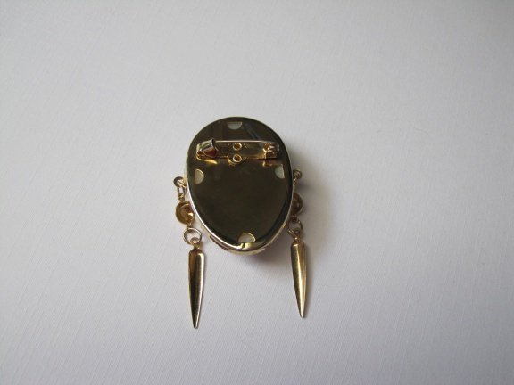 Broche masker gezicht goudkleurig en kunststof 3.8x2.8 cm - Afbeelding 3