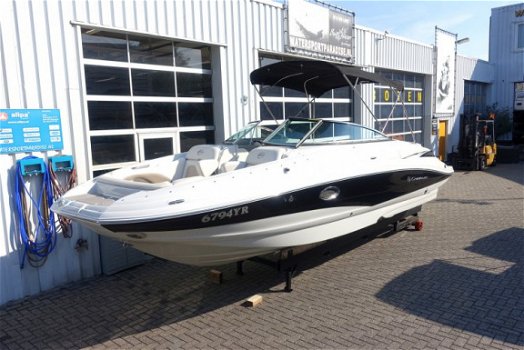 Crownline E6 Bowrider (322uur) - 1