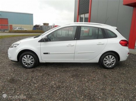 Renault Clio Estate - - 1.2-16V 20th Anniversary LPG G3/CLIMATECONTROL/NAVIGATIE - 1