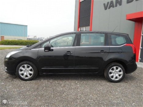 Peugeot 5008 - - 1.6 HDIF BLUE LEASE 5P. NAVIGATIE/CLIMATECONTROL/CRUISECONTROL - 1