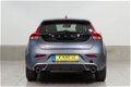 Volvo V40 - Euro6 D4 Aut. R-Design Navigatie 190pk - 1 - Thumbnail