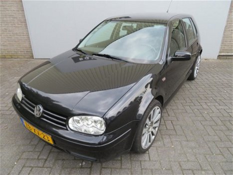 Volkswagen Golf - Highline 1.8I 5V Highline - 1