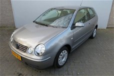 Volkswagen Polo - 1.4 16V 75PK ATHENE NAV