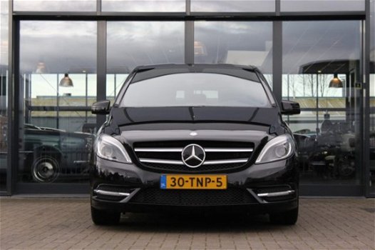 Mercedes-Benz B-klasse - 180 AMBITION , Navigatie, Leder, Automaat, 38.067 KM - 1