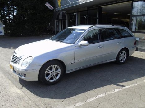 Mercedes-Benz E-klasse Estate - 200 CDI Business Edition Elegance Airco , Navigatie, Half Leder/stof - 1