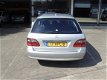 Mercedes-Benz E-klasse Estate - 200 CDI Business Edition Elegance Airco , Navigatie, Half Leder/stof - 1 - Thumbnail