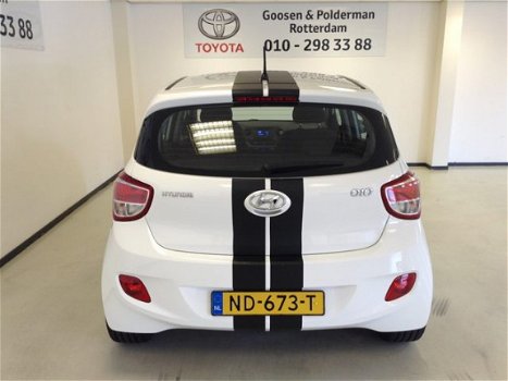 Hyundai i10 - 1.0i i-Motion Comfort, striping, lm velgen - 1