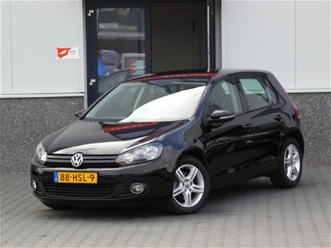 Volkswagen Golf - 2.0 TDI Highline 4-DEURS KEURIGE AUTO (bj2009) - 1