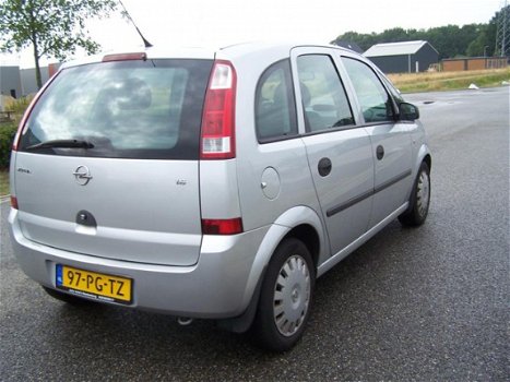 Opel Meriva - 1.6-16V Essentia - 1