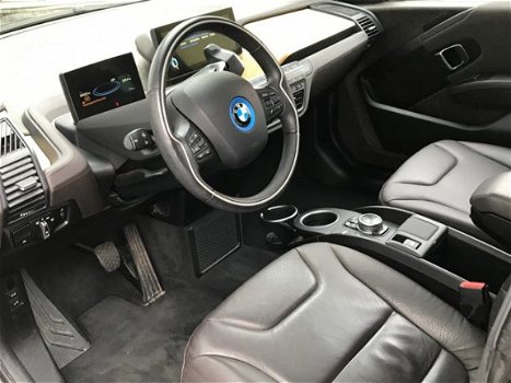 BMW i3 - Pano / Snellader / Navi-pro / warmtepomp EX BTW. 22 kWh - 1