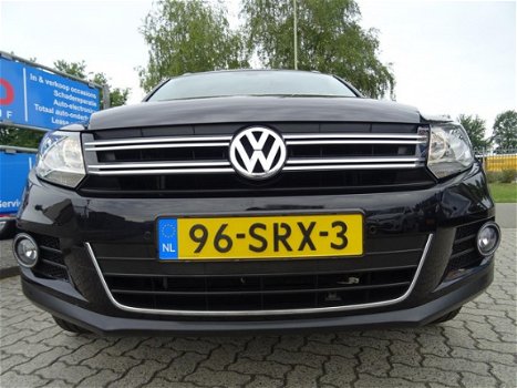 Volkswagen Tiguan - 2.0 TSI SPORT&STYLE 4MOTION 180PK ECC/NAV/REGEN.SENS/PARK.SENS - 1