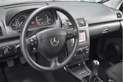 Mercedes-Benz A-klasse - A160 95PK Business / Navi / Airco - 1