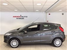 Ford Fiesta - 1.0 80PK 5D Style NAVI