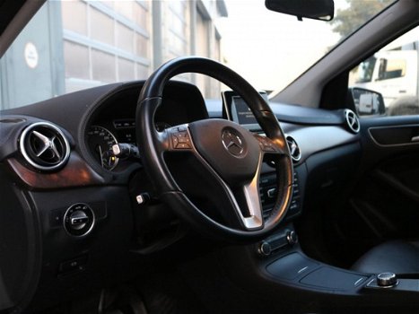 Mercedes-Benz B-klasse - Sports Tourer B 180 Automaat | Stoelverwarming | Navigatie - 1