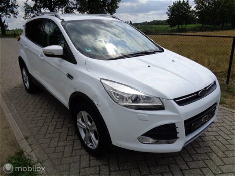 Ford Kuga - 1.6 Titanium CRUISE / NAVI / PDC - 1