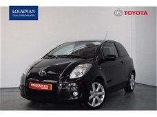 Toyota Yaris - 1.8 TS 132 PK | Climate Control | Bluetooth | Lichtmetaal |