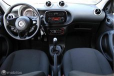 Smart Forfour - - 1.0 Essential Edition Airco Clima Cruise Telefoon