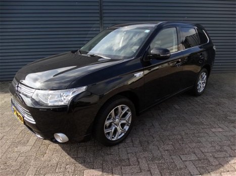 Mitsubishi Outlander - 2.0 PHEV Instyle ex BTW - 1