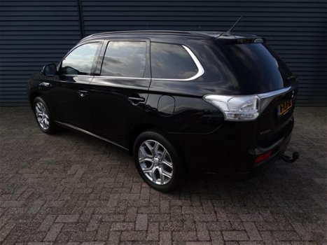 Mitsubishi Outlander - 2.0 PHEV Instyle ex BTW - 1