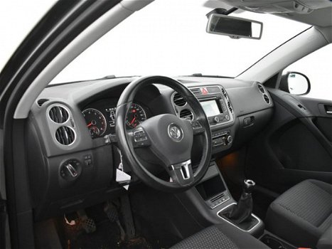 Volkswagen Tiguan - 1.4 TSI NAVIGATIE/CLIMATE/CRUISE CONTROL - 1