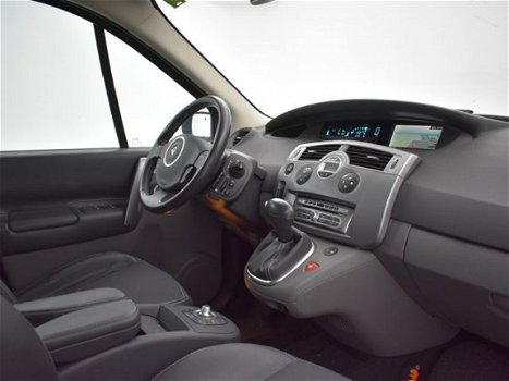 Renault Grand Scénic - 2.0-16V AUT. NAVIGATIE/XENON/PANORAMADAK - 1