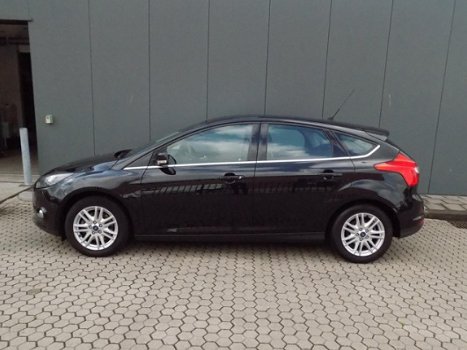 Ford Focus - 1.6 100PK - MET AUTOMATISCHE AIRCO - 1