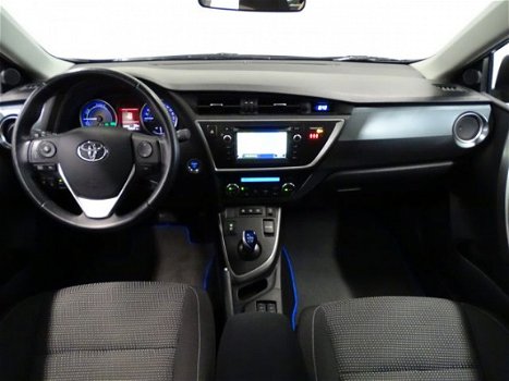 Toyota Auris - TS 1.8 Hybrid Lease Edition | Panoramadak | Navigatie | PDC | Stoelverwarming - 1