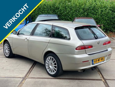 Alfa Romeo 156 Sportwagon - 2.0 JTS Dis.LederBekleding/Clima/Trekhaak - 1