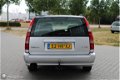 Volvo V70 - 2.5, automaat, werkende airco - 1 - Thumbnail