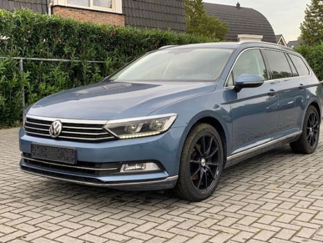 Volkswagen Passat Variant - 2.0TDI/HIGH/NAVI/LED/HLEER - 1