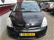 Toyota Verso - 1.8 VVT-i Dynamic 7p. Automaat // Goed onderhouden // - 1 - Thumbnail