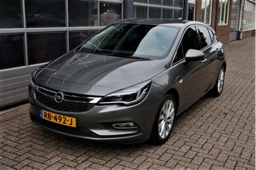 Opel Astra - 1.4 Innovation Navigatie/Pdc/Achteruitrijcamera - 1