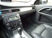 Volvo V70 - 2.4 D5 Automaat Limited Edition /NAVI/PDC/Trekhaak/Cruise control/ISOFIX/18'LM/NAP - 1 - Thumbnail