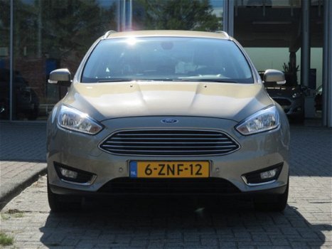 Ford Focus Wagon - 1.0 Ecoboost First Edition | Airconditioning | Navigatie | Trekhaak - 1